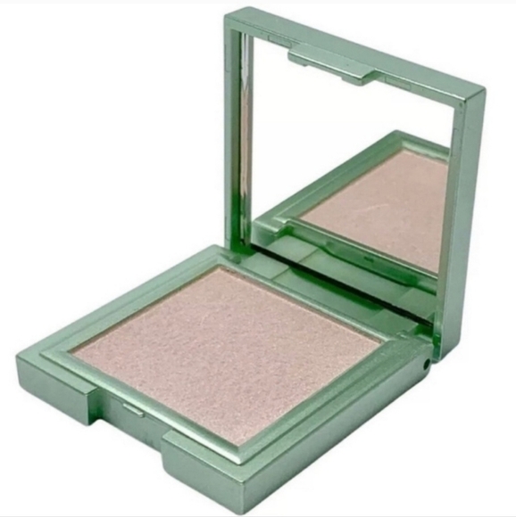 Mally Beauty Face Defender Highlighter "Gorgois Glow Lite'r" NIB - Picture 1 of 8